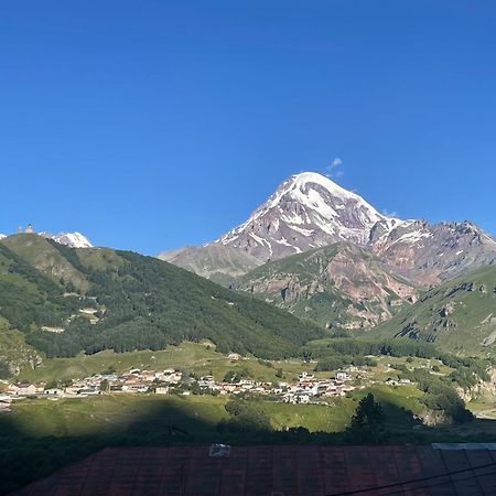 Sunny Guesthouse Kazbegi Kültér fotó