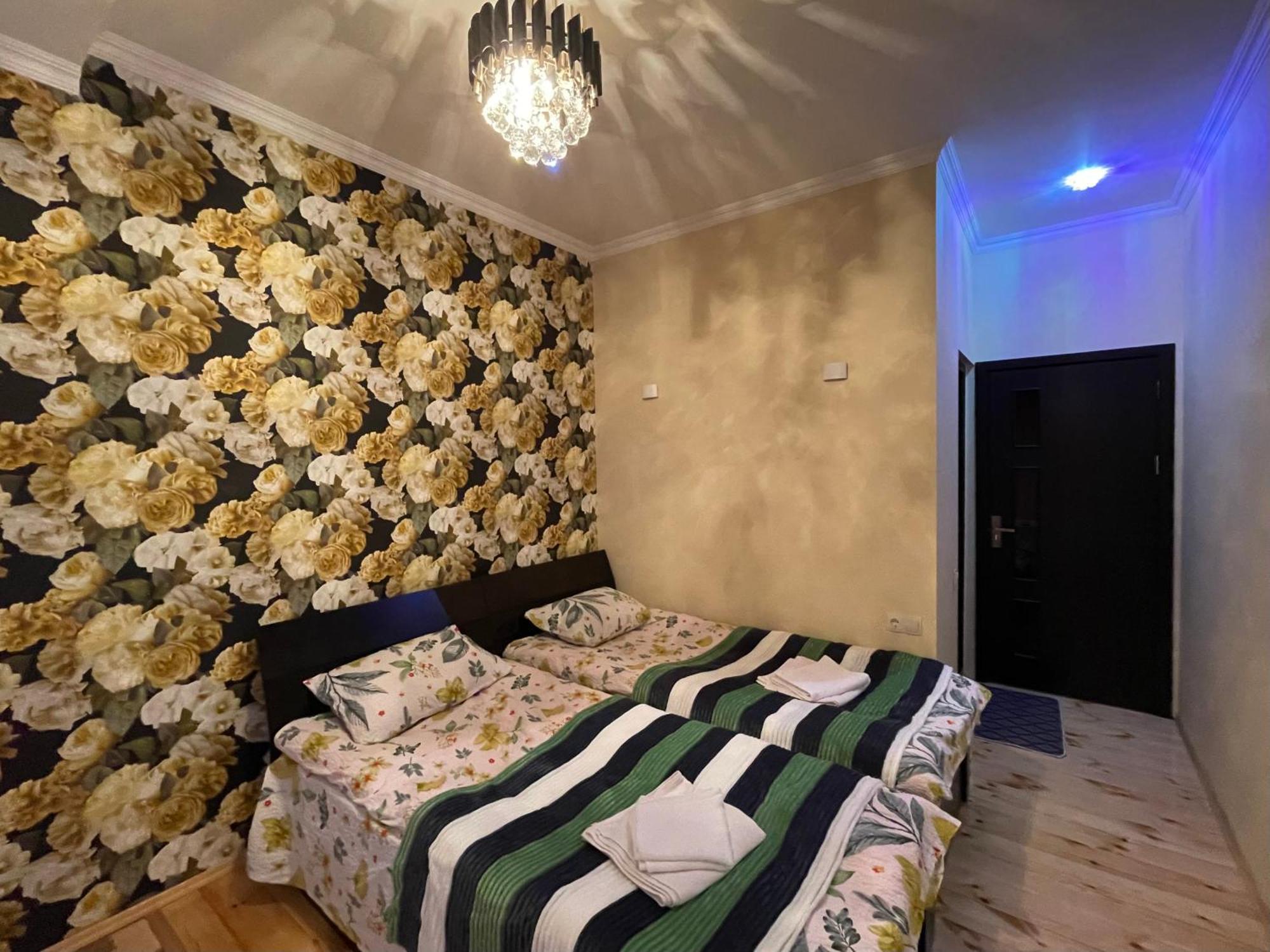 Sunny Guesthouse Kazbegi Kültér fotó