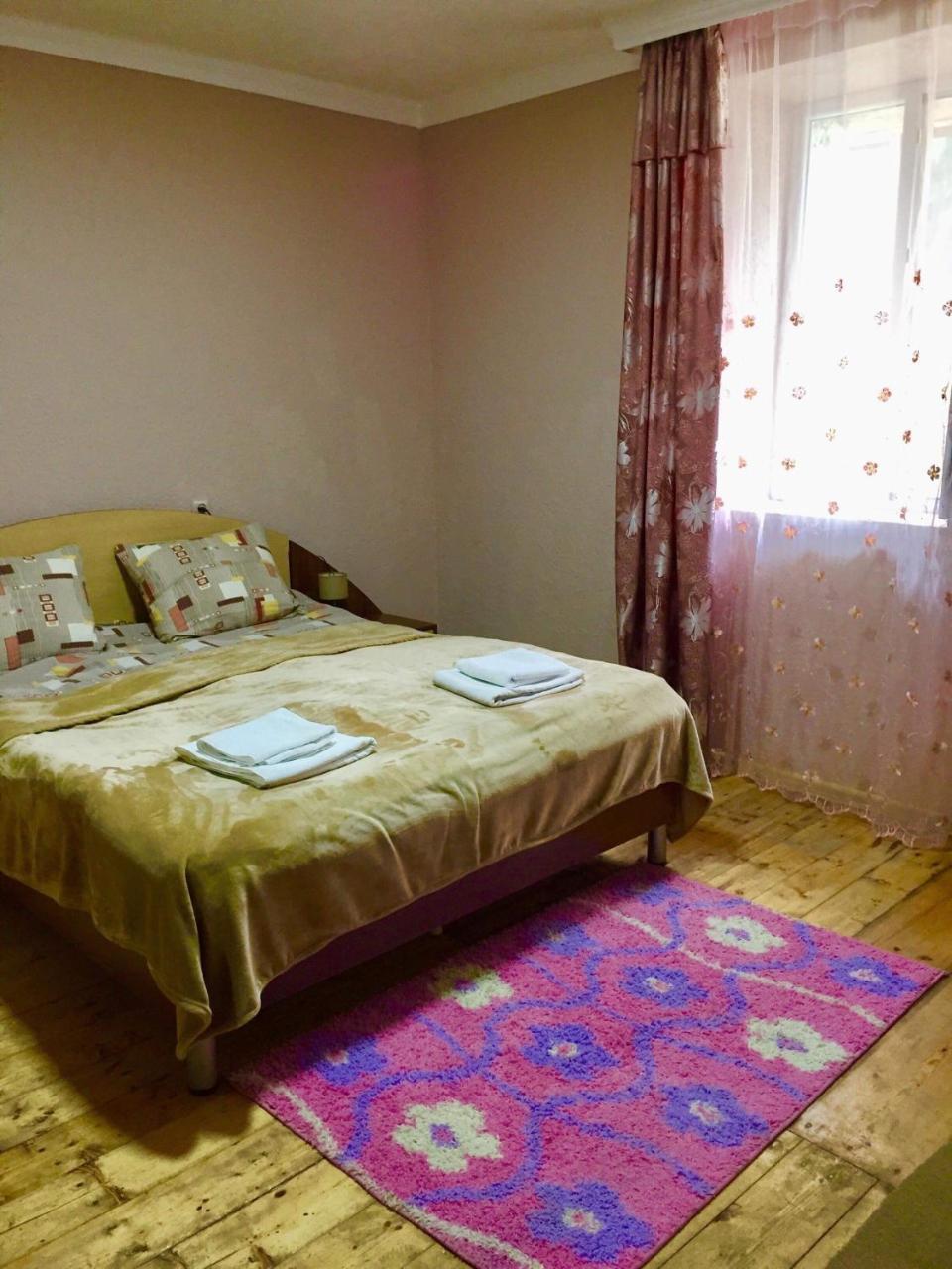 Sunny Guesthouse Kazbegi Kültér fotó